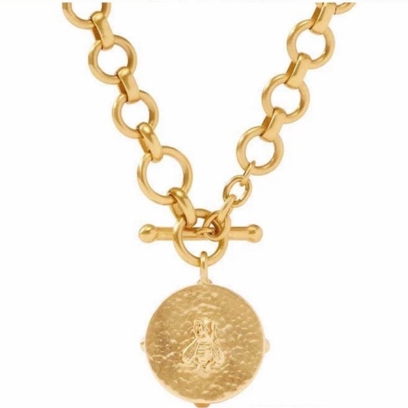 Julie Vos Honeybee Demi Necklace Elegant Gold Chain Necklace with White Pendant - Picture 3 of 5